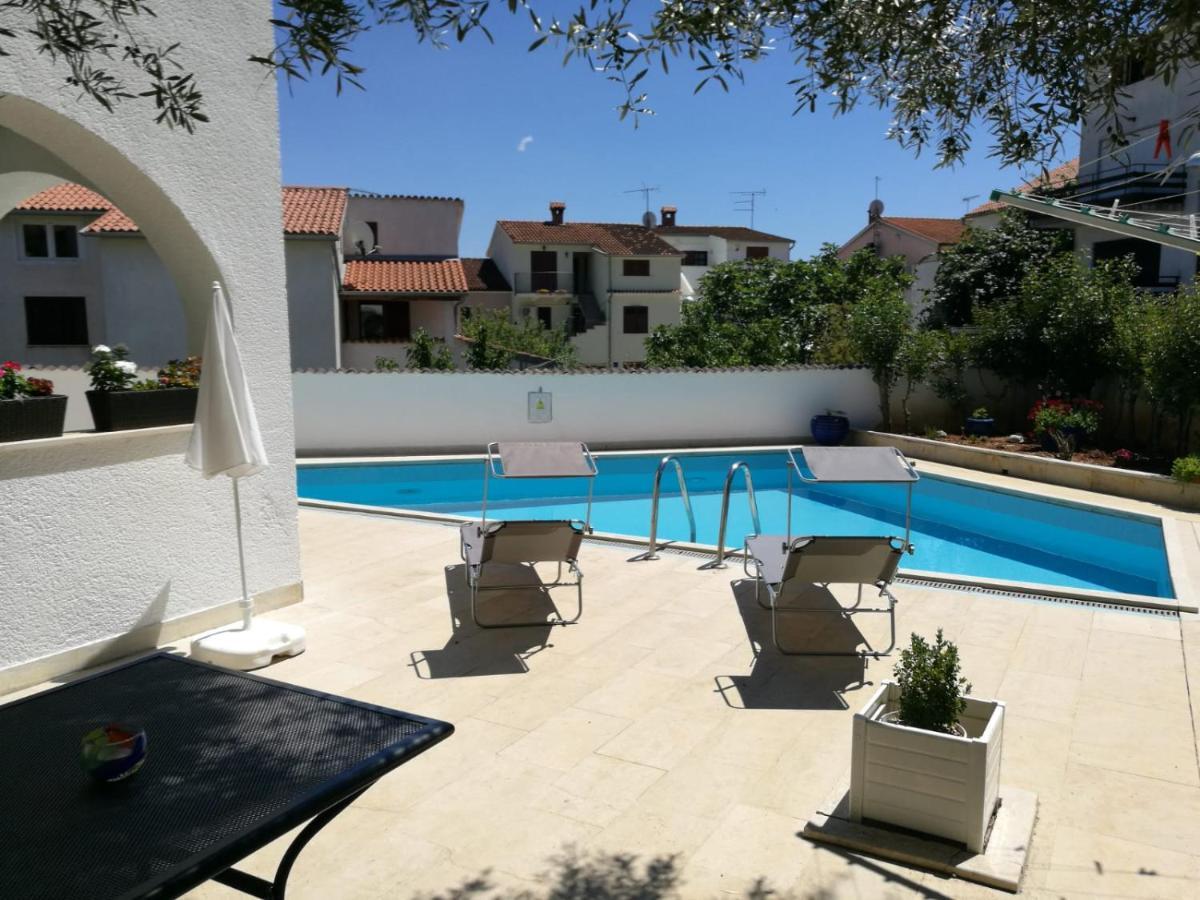 Ferienhaus Bozena Appartment 2 Vrsar Εξωτερικό φωτογραφία